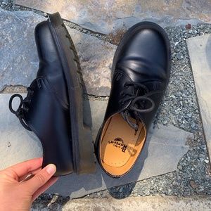 Dr. Marten's 1461 Smooth Leather Oxford